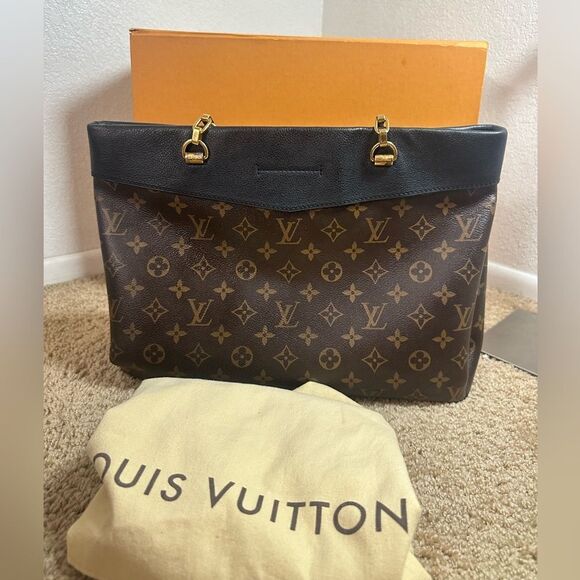 Louis Vuitton Pallas Shopper Minogram - Picture 4 of 16